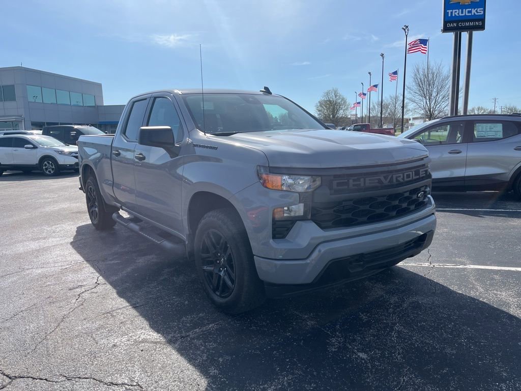 Used 2024 Chevrolet Silverado 1500 Custom w/ Turbomax Blackout Package image 2