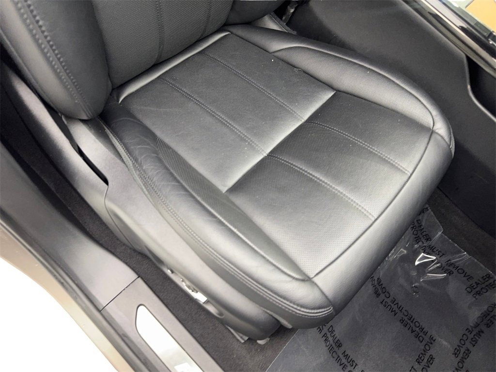 Used 2021 Land Rover Range Rover Evoque R-Dynamic SE image 46