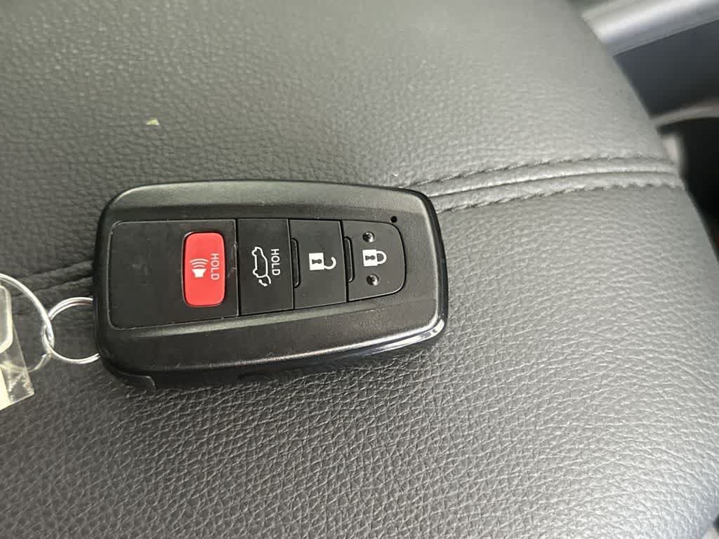 Used 2025 Toyota RAV4 XLE Premium w/ Weather Package FWD image 28