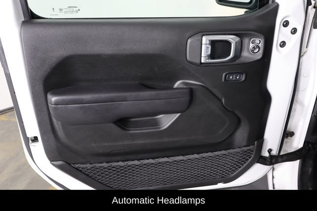 Used 2024 Jeep Gladiator Sport AWD/4WD image 19