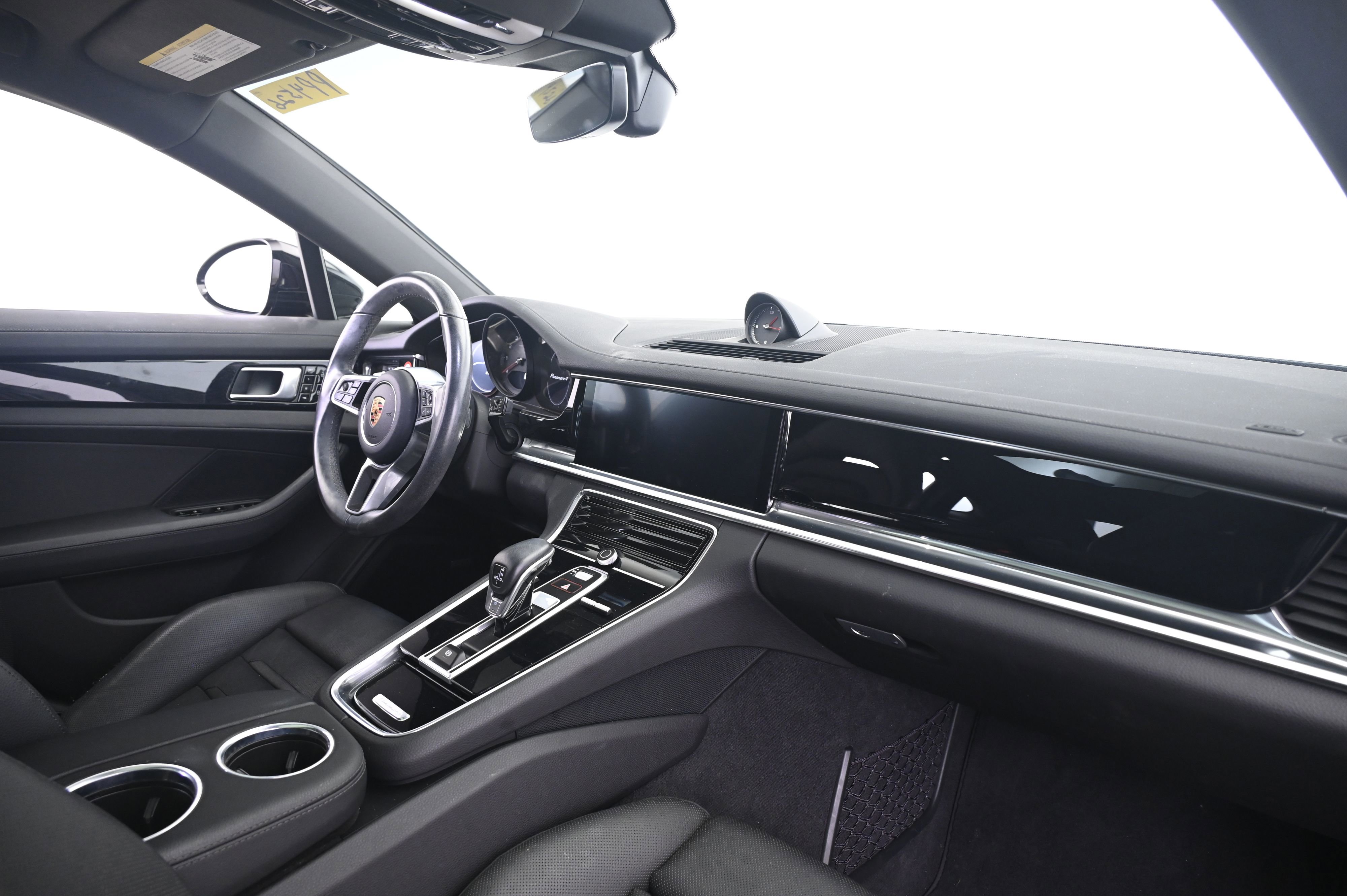 Certified 2020 Porsche Panamera RWD image 22