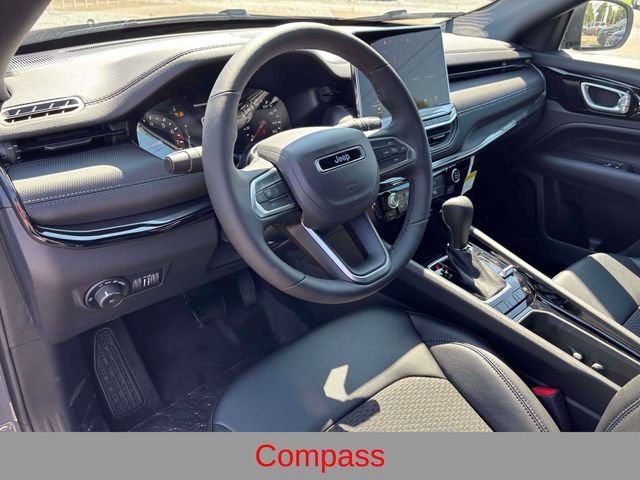 New 2026 Jeep Compass Latitude AWD/4WD image 13