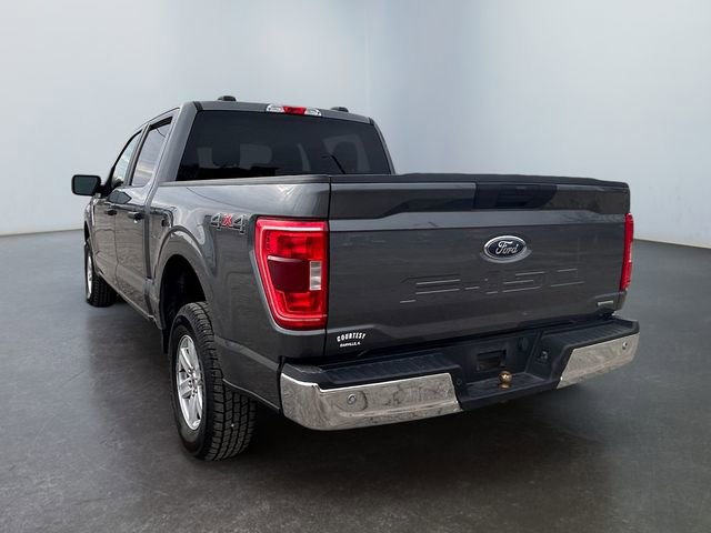 Used 2023 Ford F150 XLT image 3