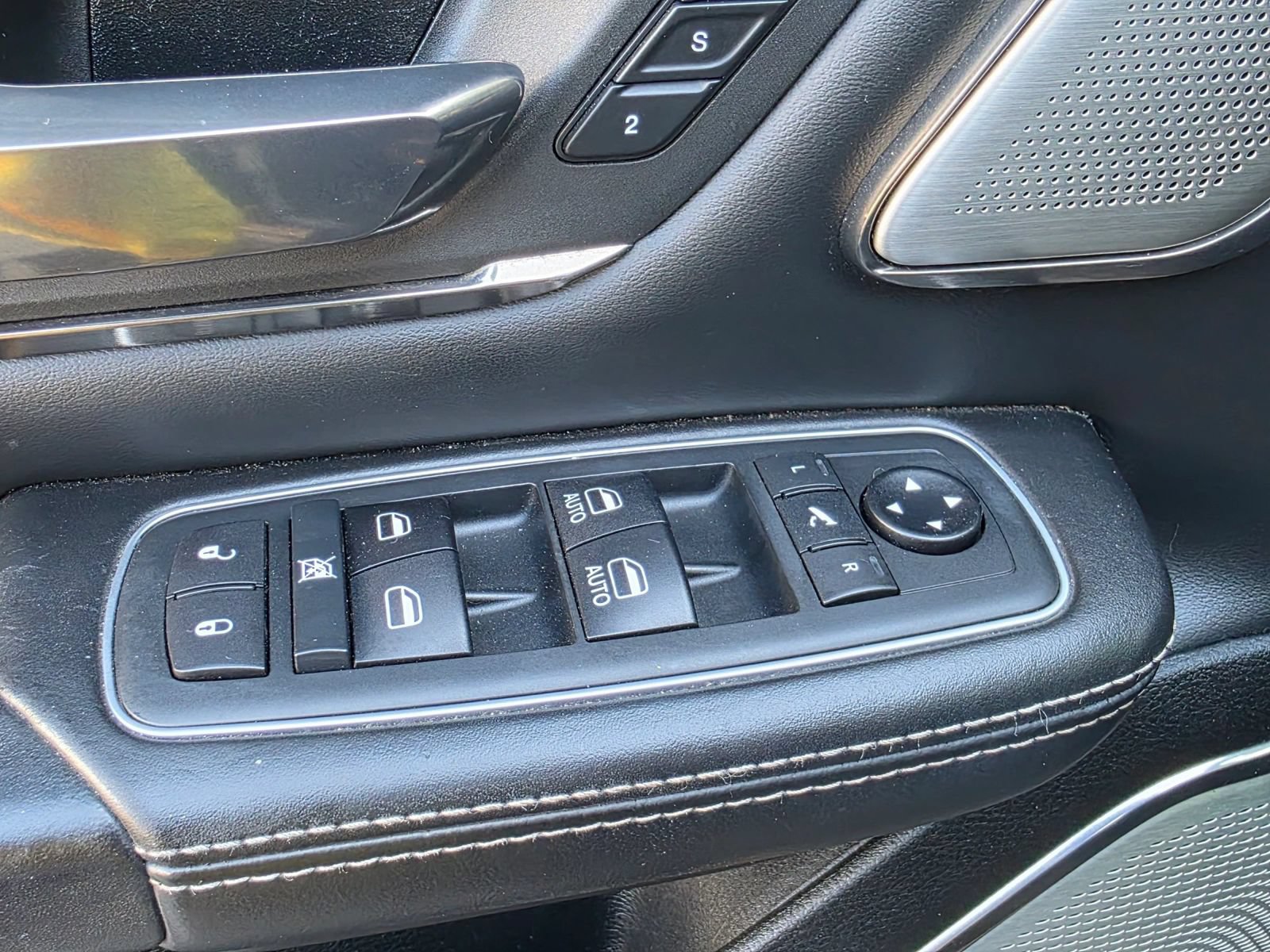 Used 2020 RAM 1500 Limited AWD/4WD image 23