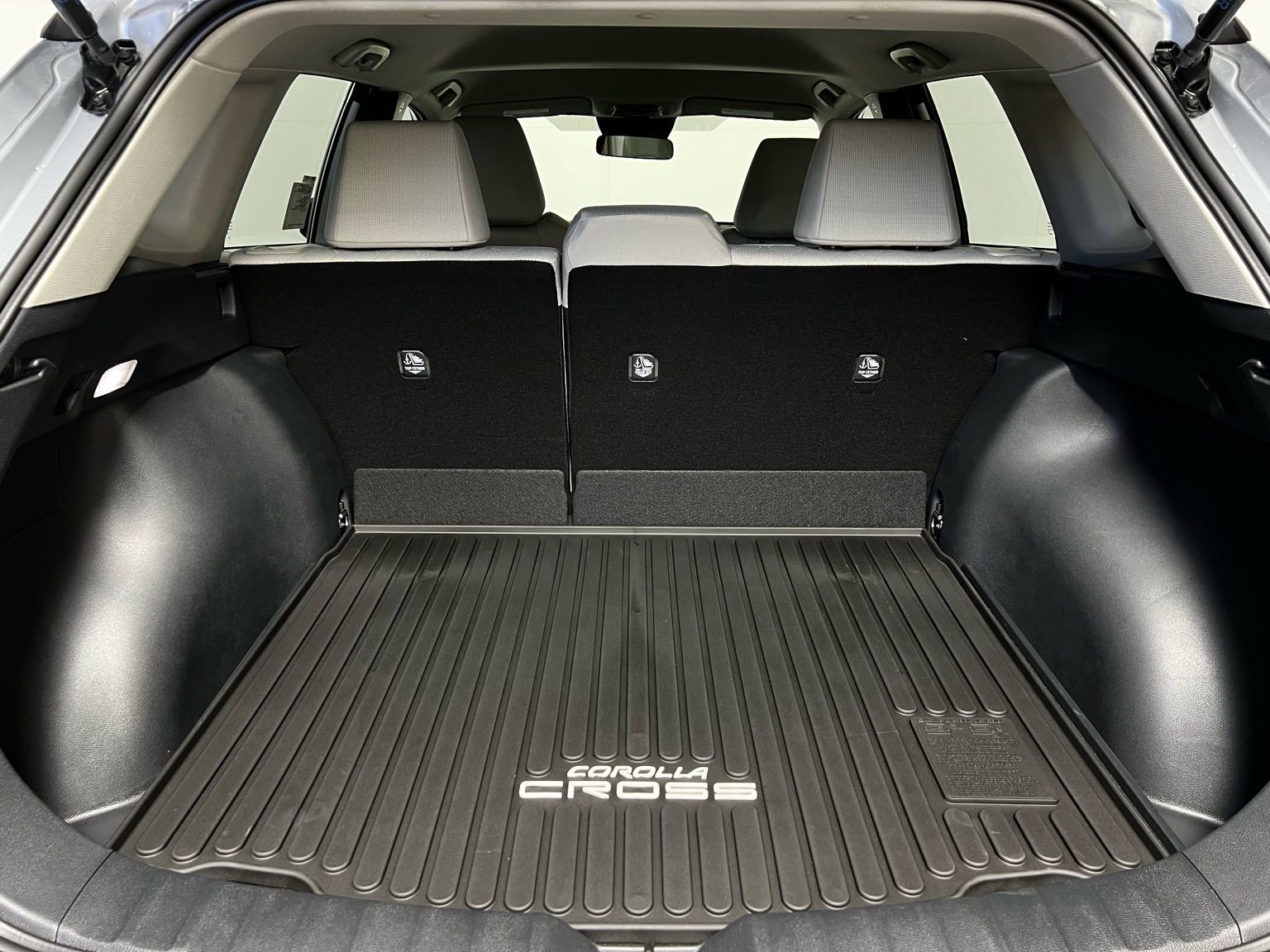 New 2026 Toyota Corolla Cross L image 18