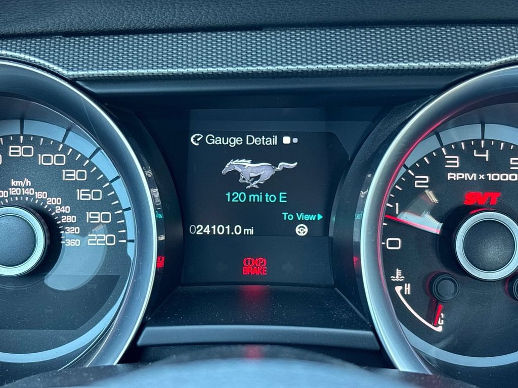 Used 2013 Ford Mustang Shelby GT500 RWD image 17