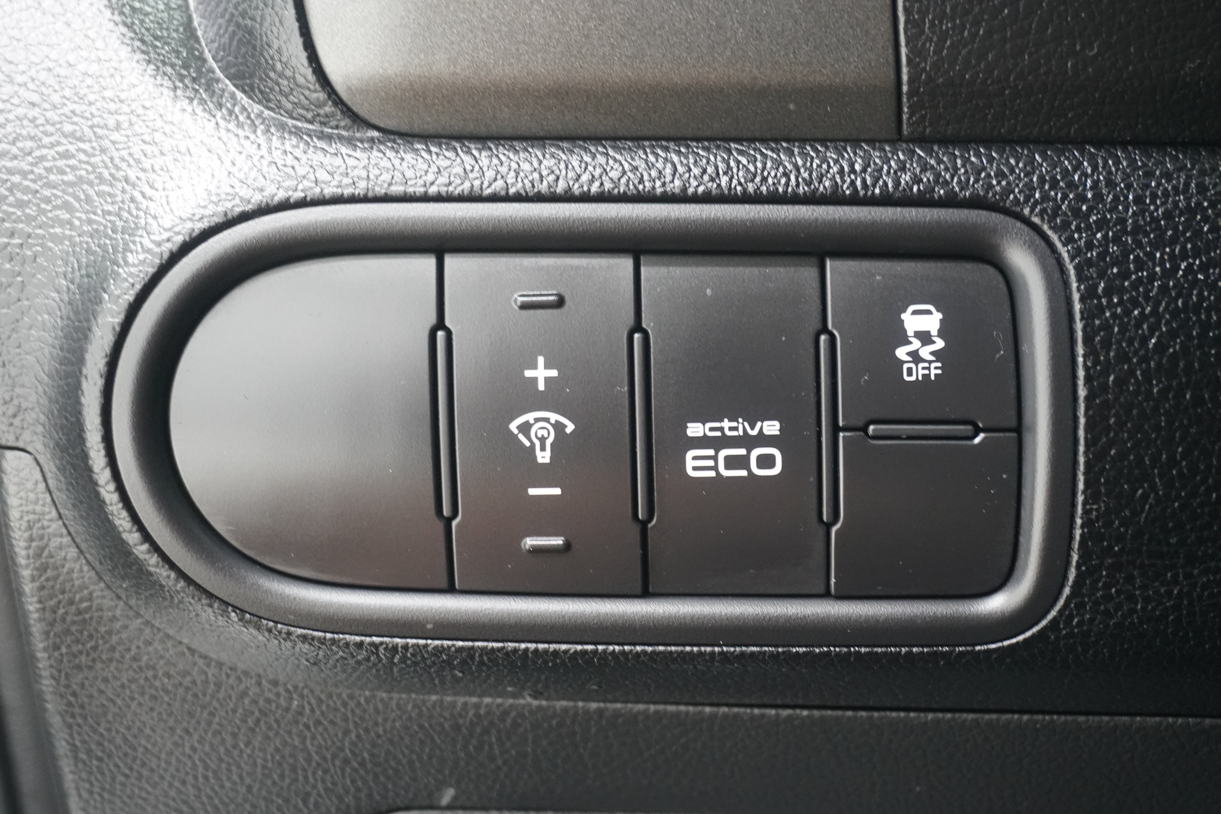 Used 2016 Kia Forte LX FWD image 17