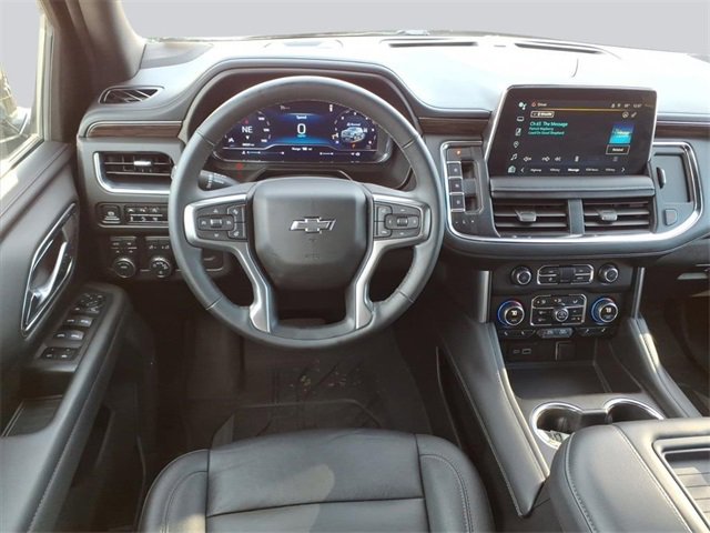 Used 2024 Chevrolet Tahoe Z71 w/ Luxury Package image 5