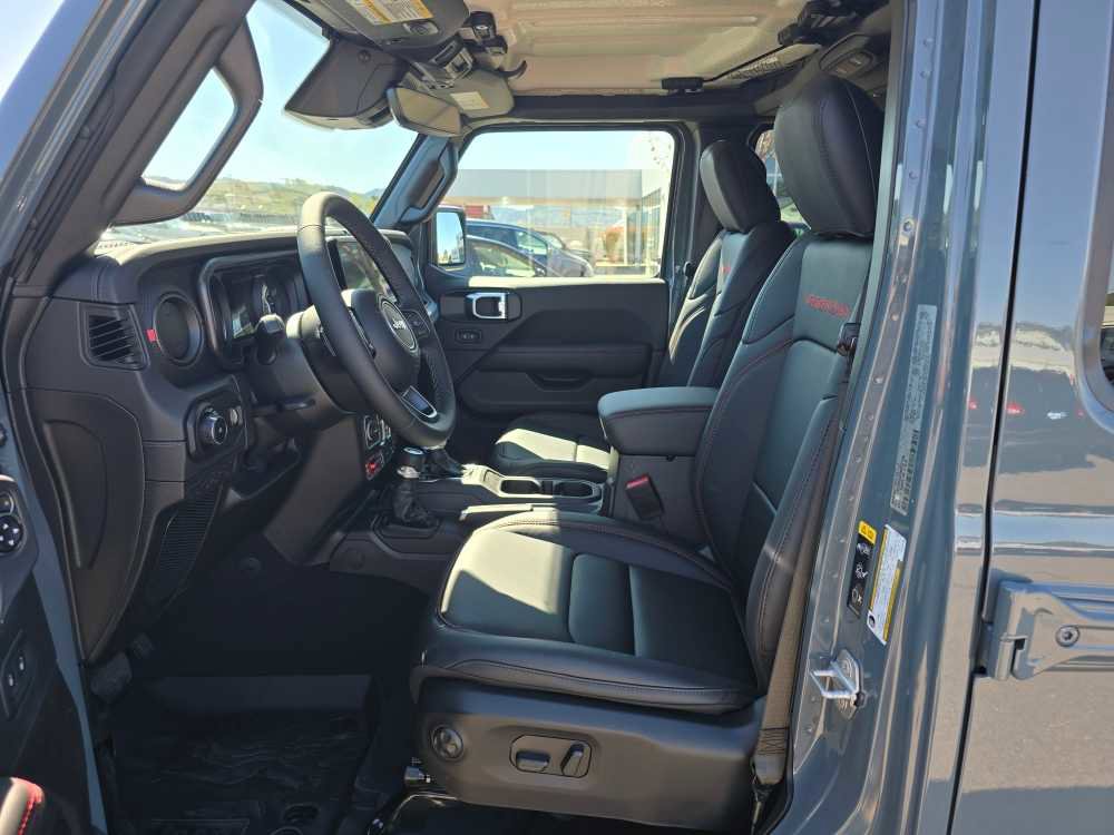 New 2026 Jeep Wrangler Unlimited Rubicon AWD/4WD image 9