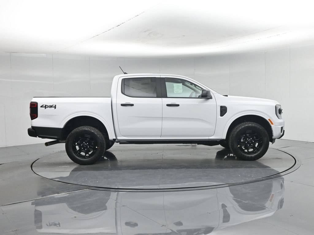 New 2026 Ford Ranger XLT w/ Black Appearance Package AWD/4WD image 23