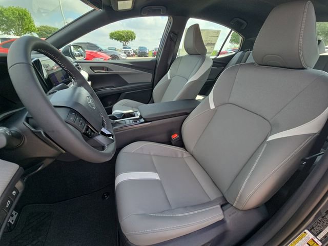 New 2026 Toyota Camry SE image 14