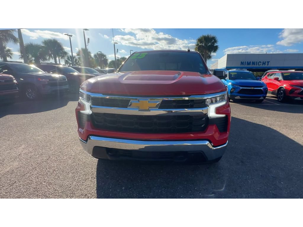 Used 2023 Chevrolet Silverado 1500 LT w/ Z71 Off-Road Package AWD/4WD image 7