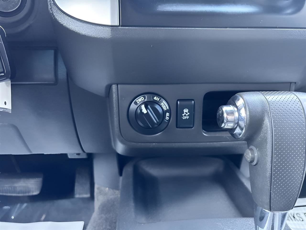 Used 2013 Nissan Xterra S image 19