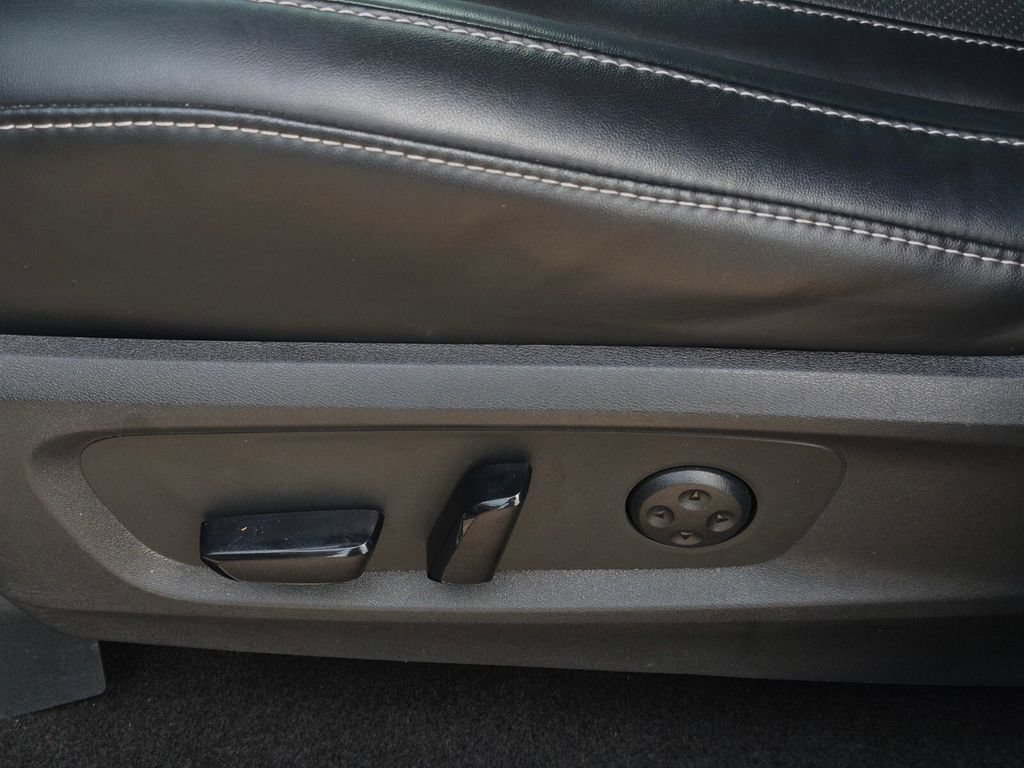Used 2023 INFINITI QX60 Luxe w/ Cargo Package FWD image 33