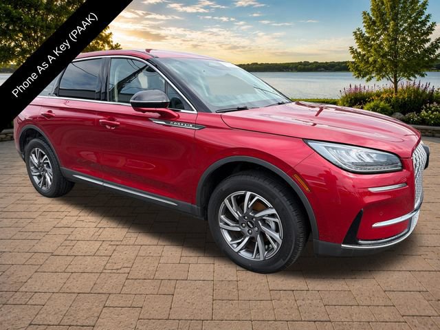 Used 2025 Lincoln Corsair AWD w/ Equipment Group 101A image 11