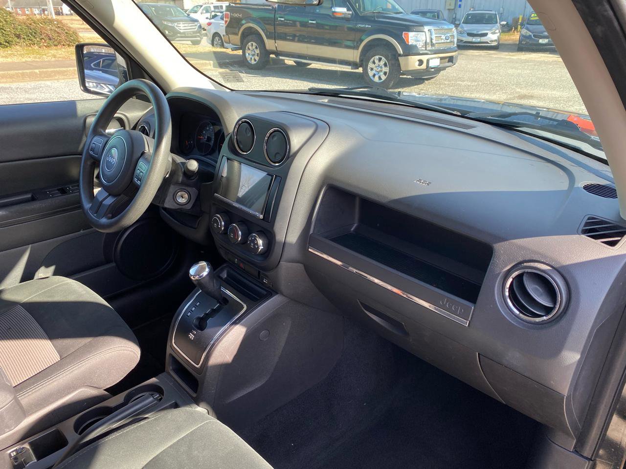 Used 2012 Jeep Patriot Sport w/ PWR Value Group image 10