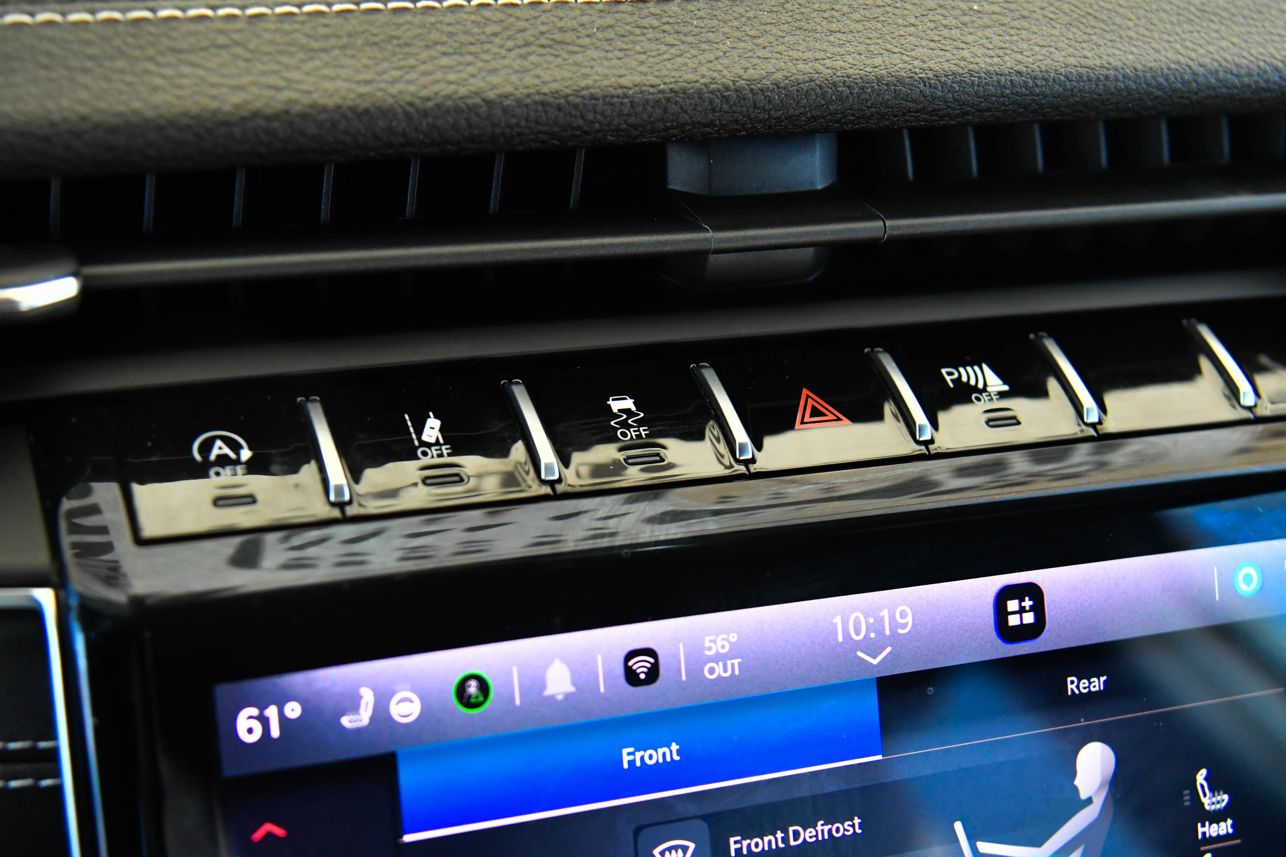 Used 2024 Jeep Grand Cherokee L Limited w/ Luxury Tech Group II image 31