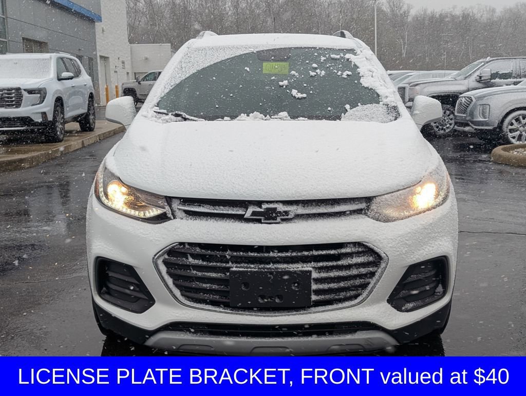 Used 2018 Chevrolet Trax LT w/ LT Convenience Package image 2