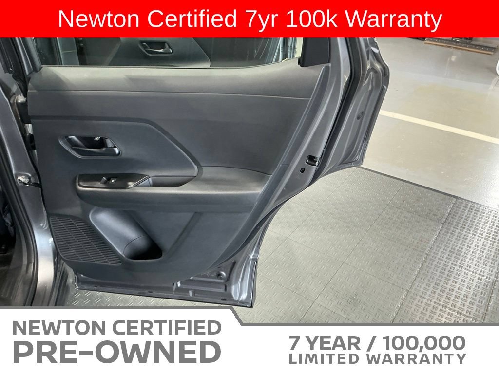 Used 2025 Nissan Kicks S FWD image 34