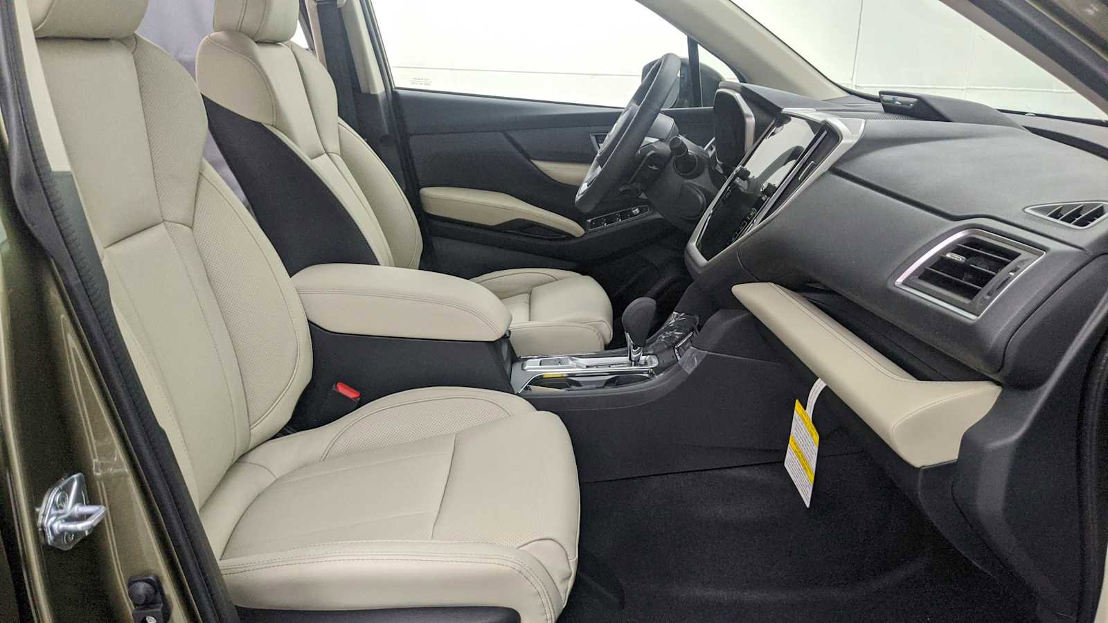 New 2026 Subaru Ascent Limited AWD/4WD image 29