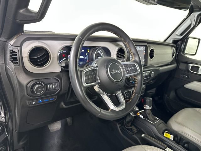 Used 2022 Jeep Wrangler Unlimited Sahara image 13