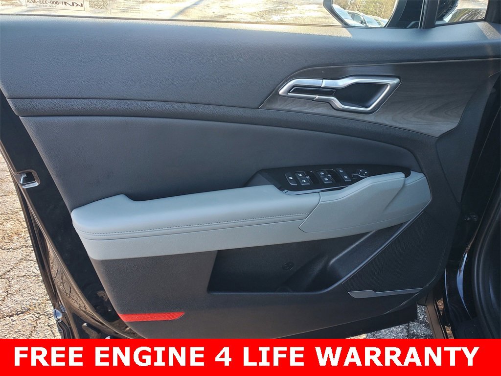 Used 2023 Kia Sportage X-Line w/ X-Line Premium Package image 9