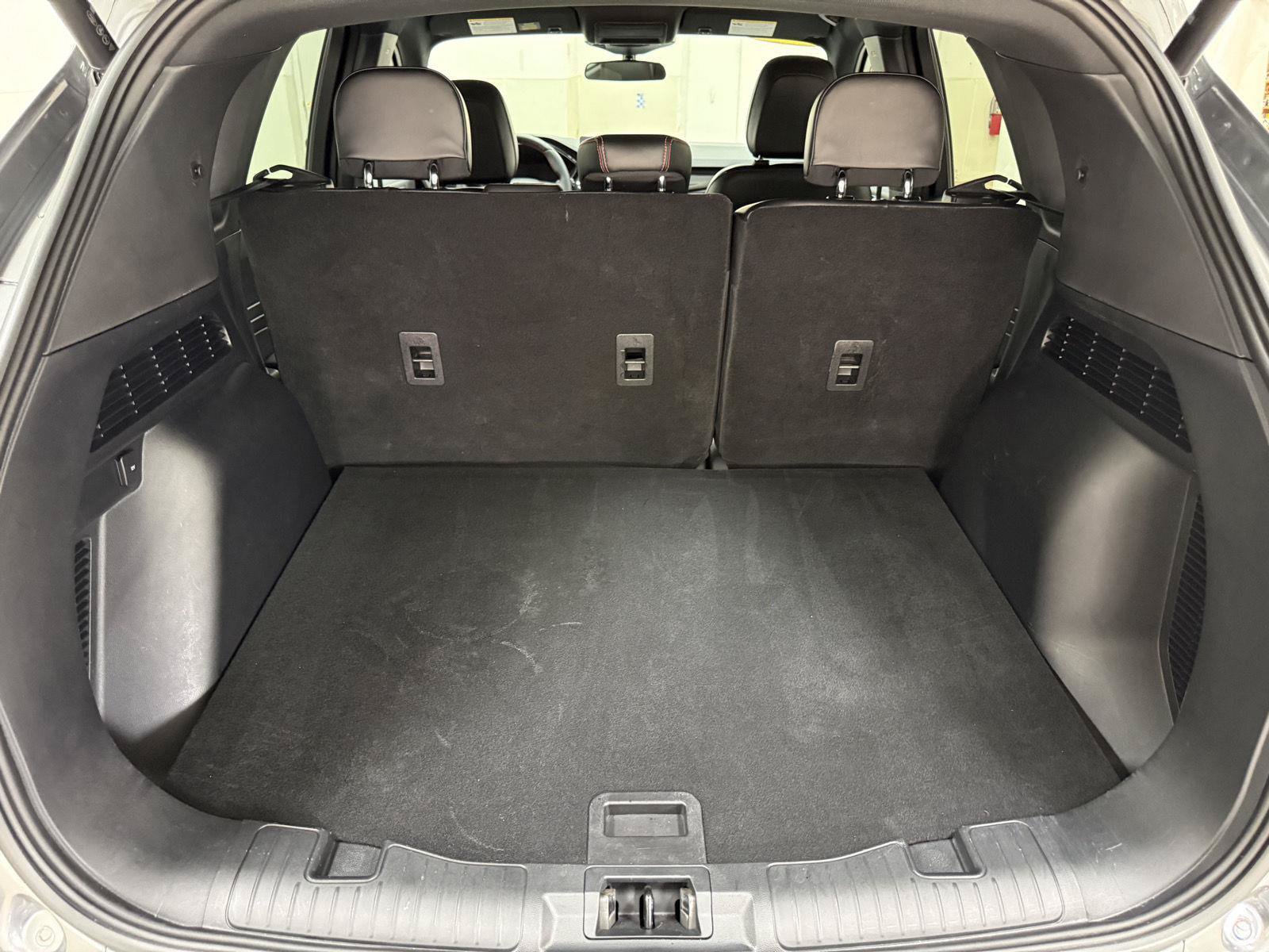 Used 2024 Ford Escape ST-Line w/ Tech Pack #1 AWD/4WD image 26