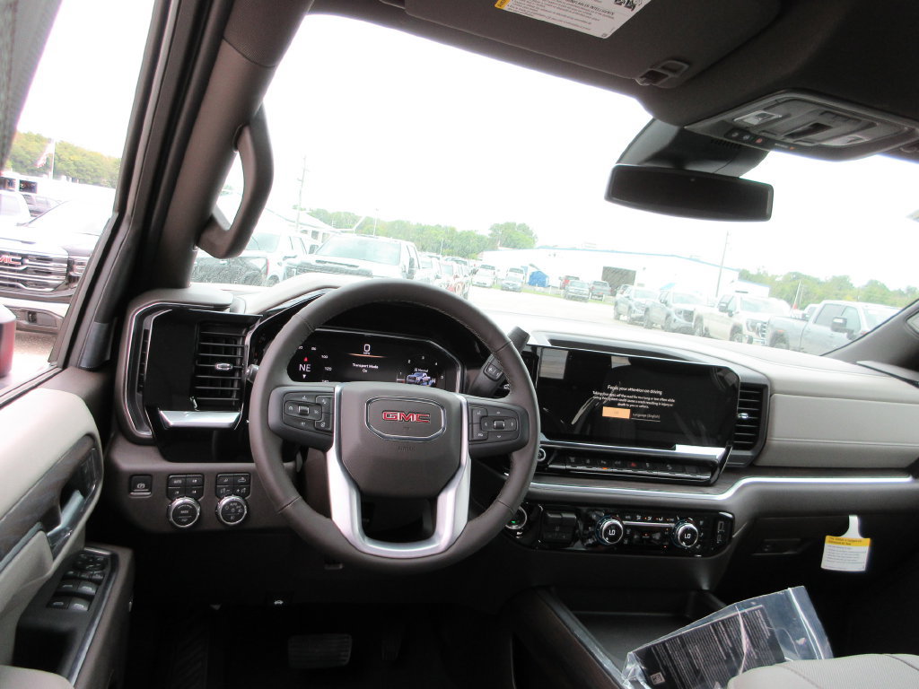 New 2026 GMC Sierra 3500 SLT w/ SLT Premium Package AWD/4WD image 13