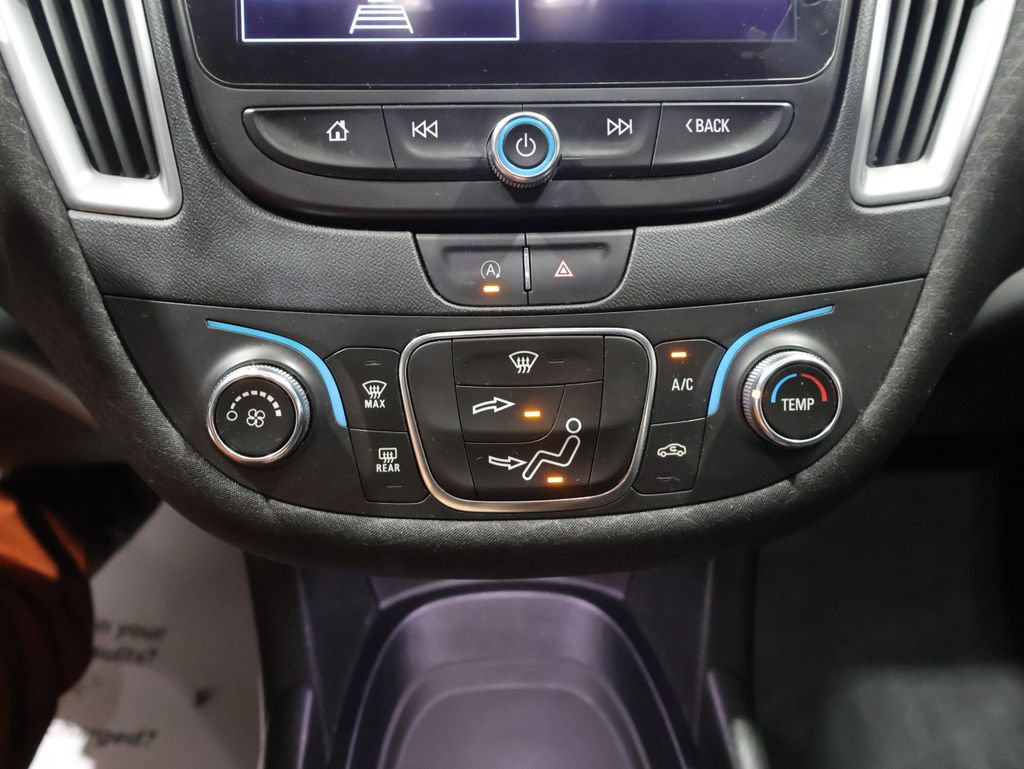Used 2021 Chevrolet Malibu LS FWD image 25