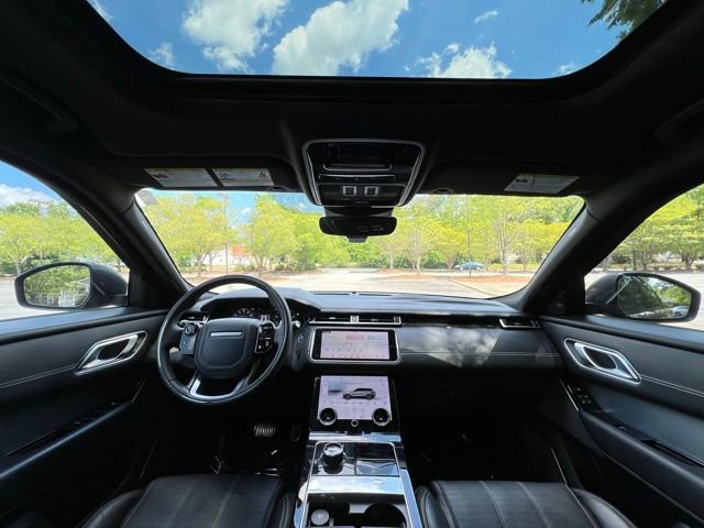 Used 2018 Land Rover Range Rover Velar R-Dynamic HSE AWD/4WD image 26