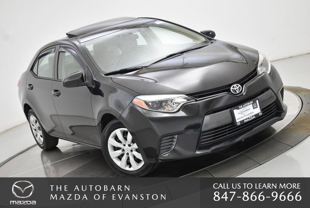 Used 2015 Toyota Corolla LE image 2