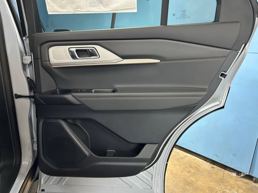 New 2026 Ford Explorer Active w/ Active Comfort Package AWD/4WD image 49