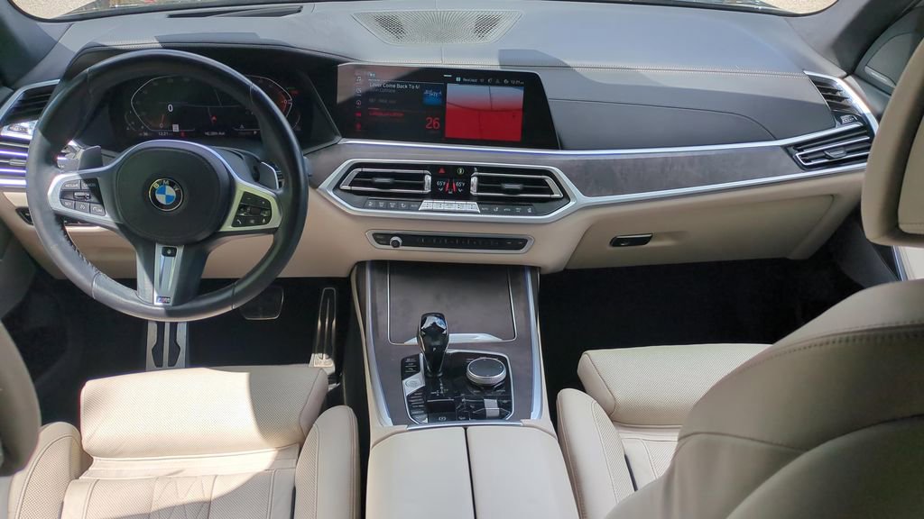 Used 2021 BMW X7 xDrive40i w/ M Sport Package AWD/4WD image 13