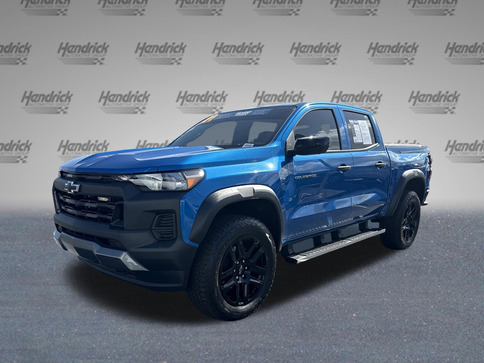 Used 2024 Chevrolet Colorado Trail Boss w/ Technology Package image 5