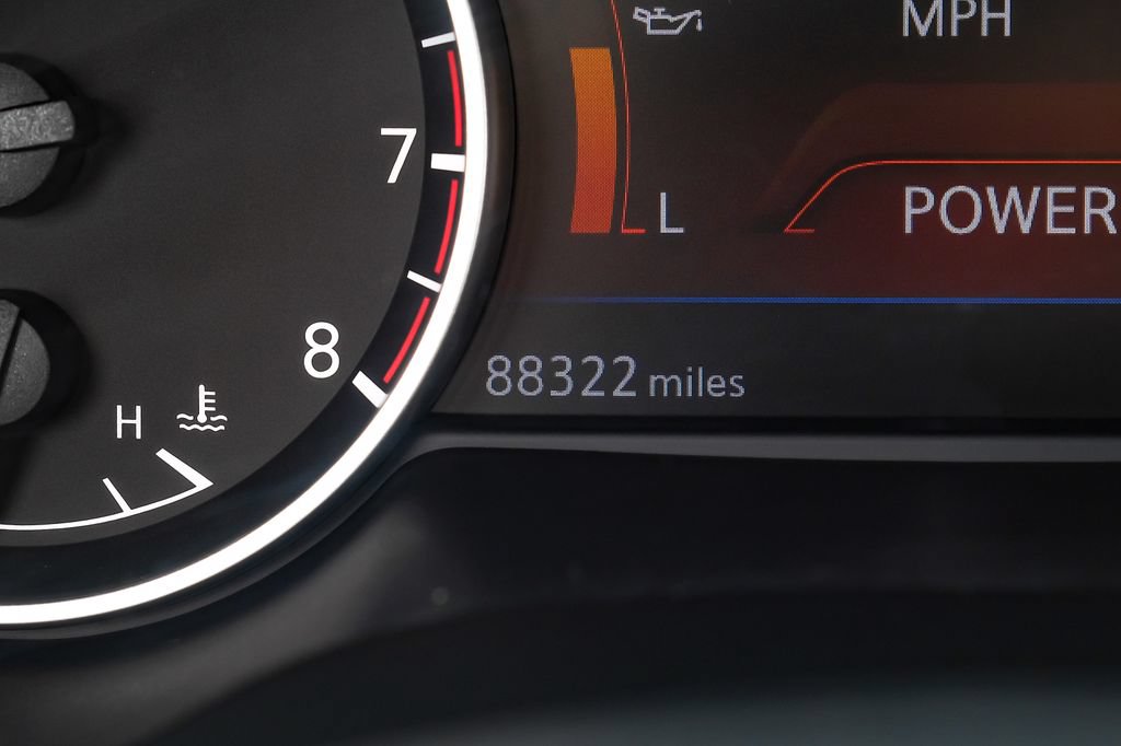 Used 2021 Nissan Maxima 3.5 SV w/ Floor Mat Group FWD image 18