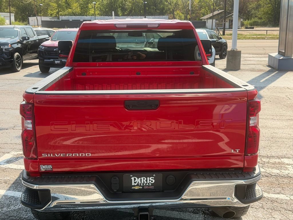 Used 2022 Chevrolet Silverado 2500 LT w/ Convenience Package AWD/4WD image 6