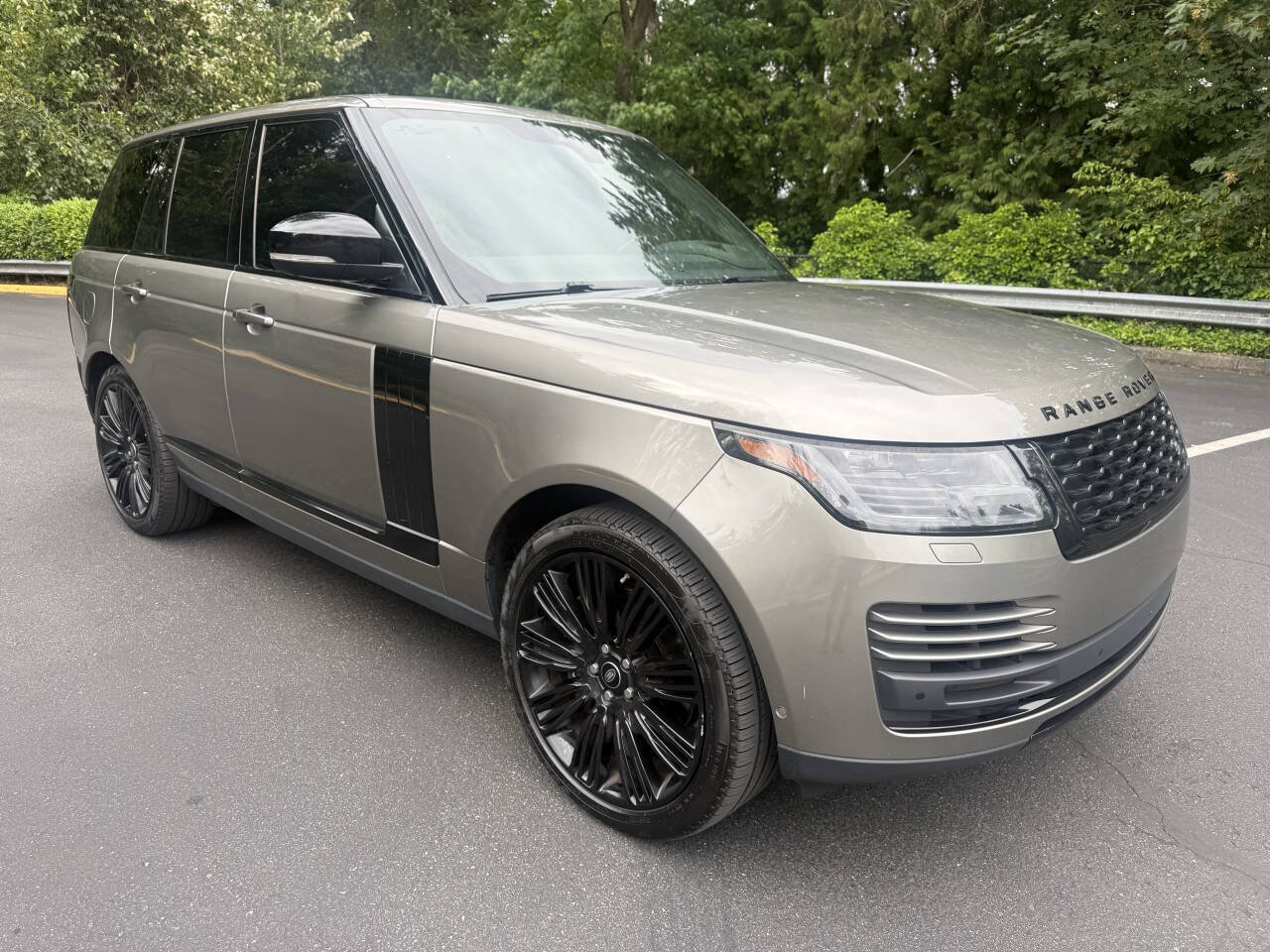 Used 2021 Land Rover Range Rover Westminster Edition AWD/4WD image 3