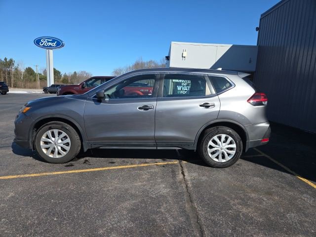 Used 2018 Nissan Rogue S image 9