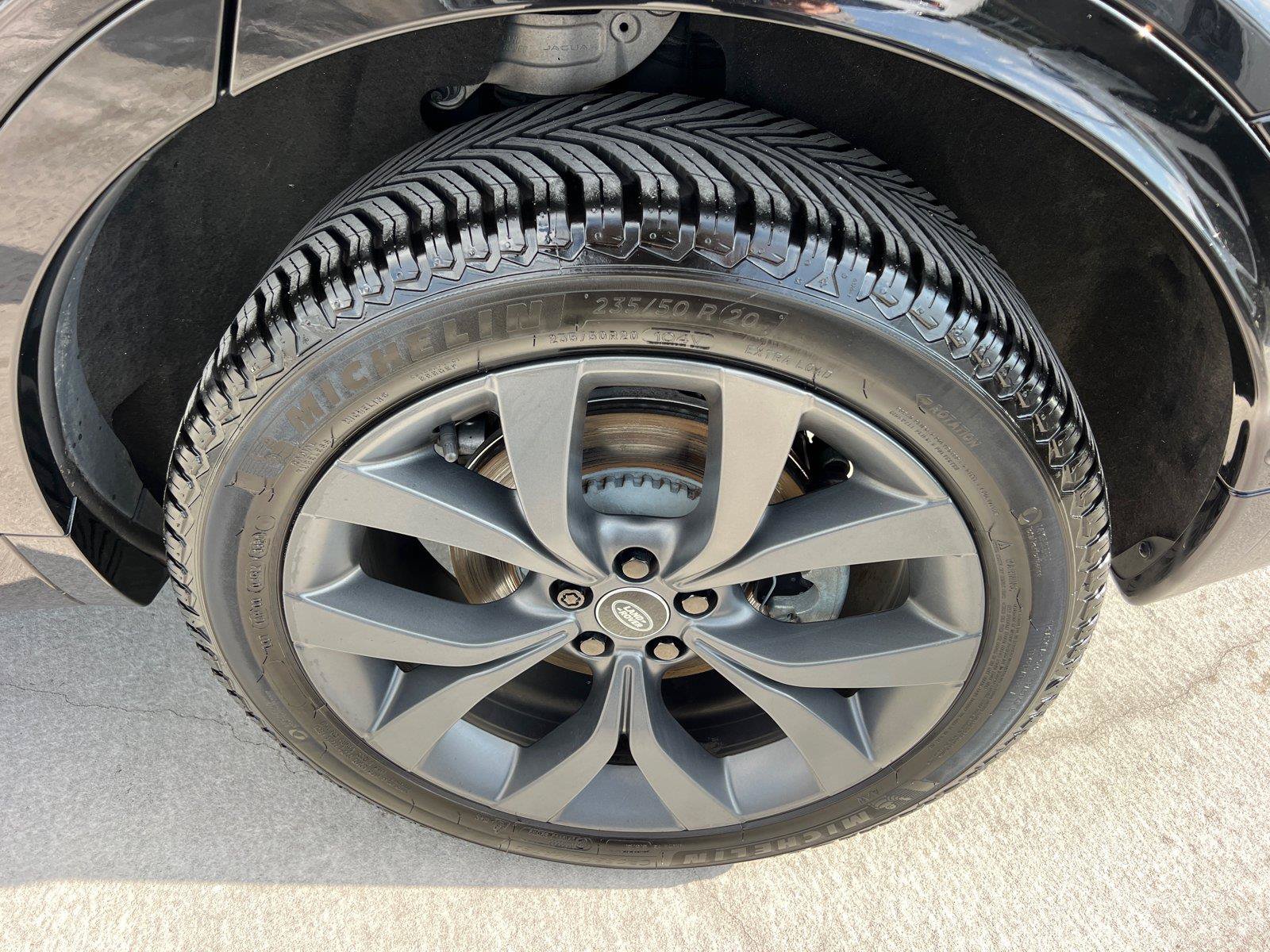 Used 2022 Land Rover Discovery Sport SE R-Dynamic AWD/4WD image 20