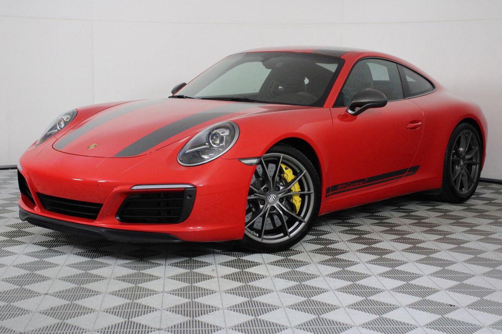 Certified 2019 Porsche 911 Carrera T RWD image 58