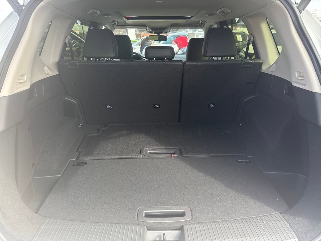 Certified 2025 Nissan Rogue Platinum w/ Platinum Premium Package image 25