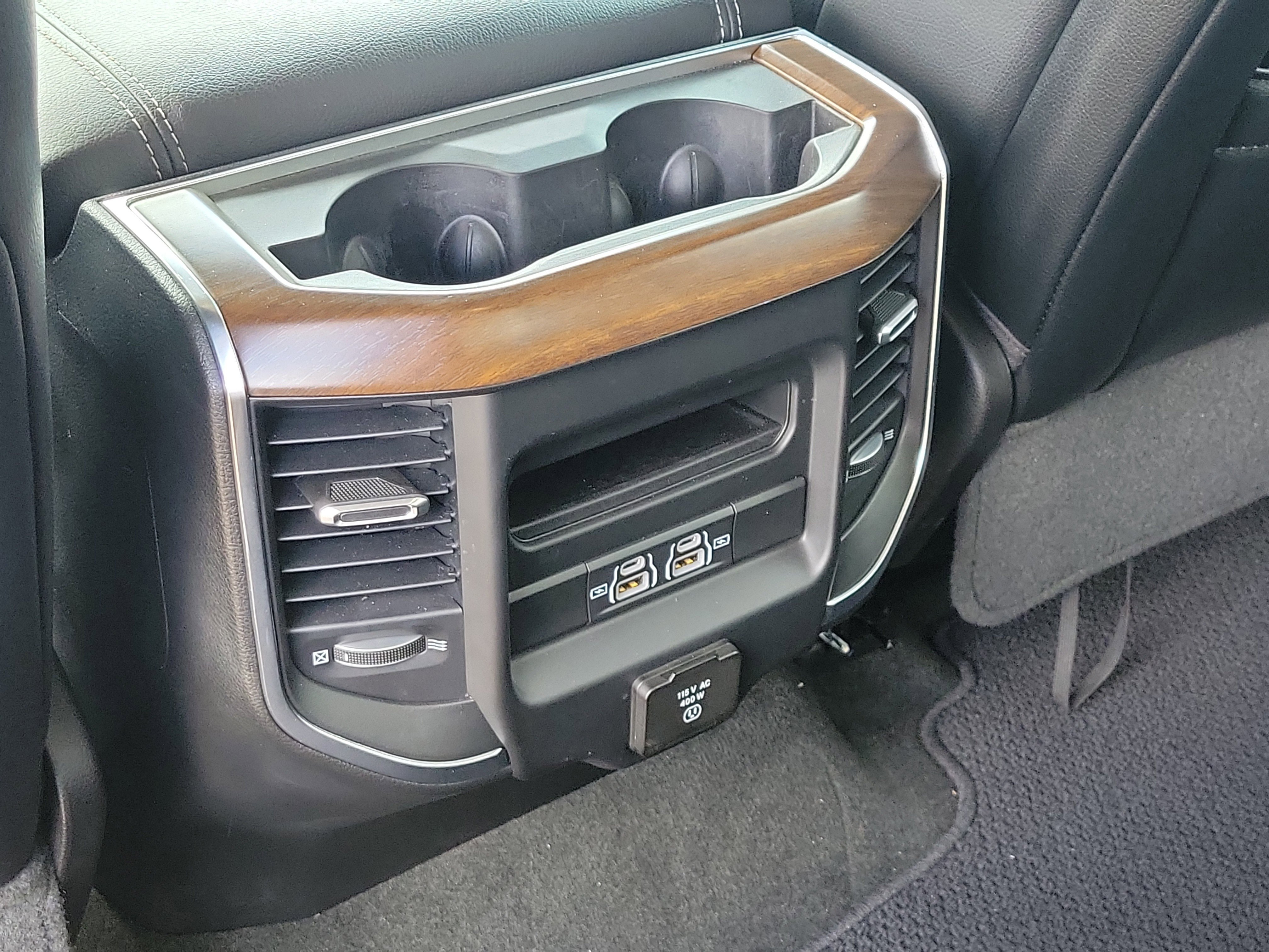 Used 2022 RAM 1500 Laramie image 15