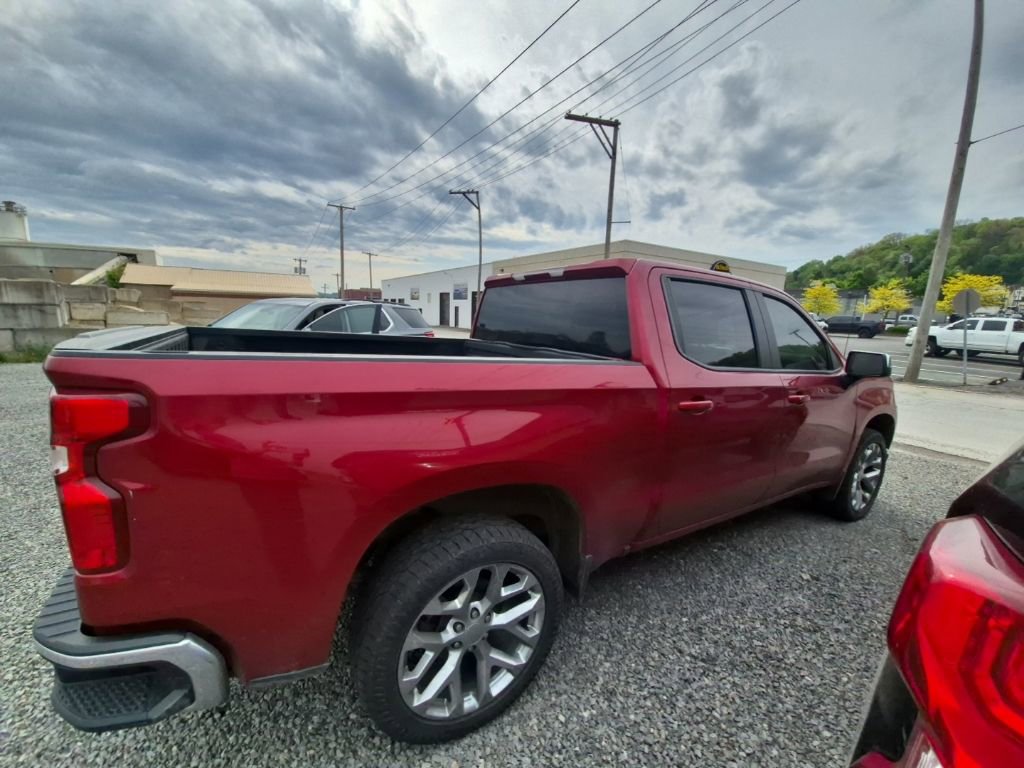 Used 2021 Chevrolet Silverado 1500 LT AWD/4WD image 8