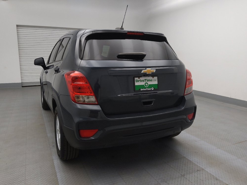 Used 2021 Chevrolet Trax LS w/ Tint and Cruise Package image 6
