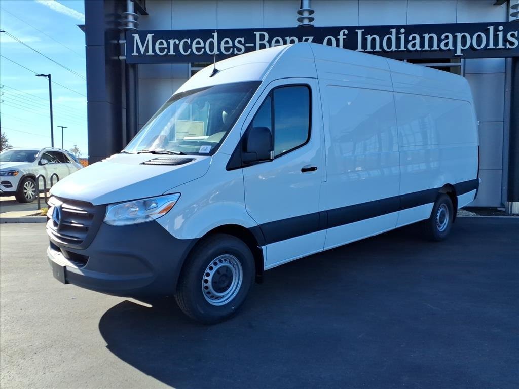 New 2026 Mercedes-Benz Sprinter 2500 image 2