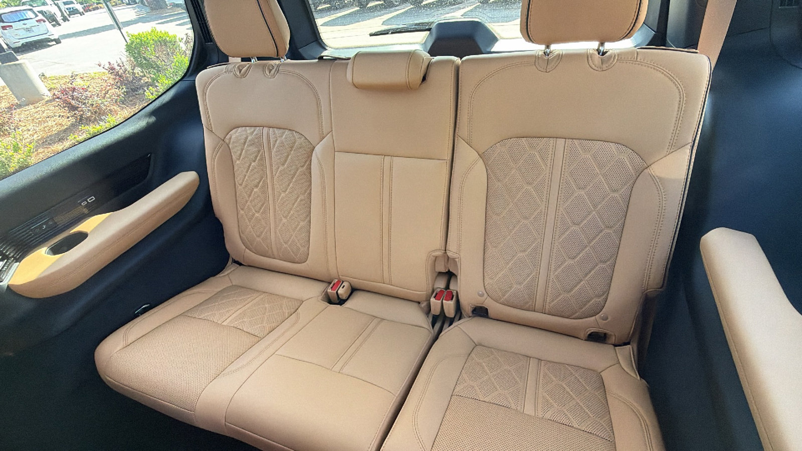 Used 2025 Jeep Grand Wagoneer Series III AWD/4WD image 27