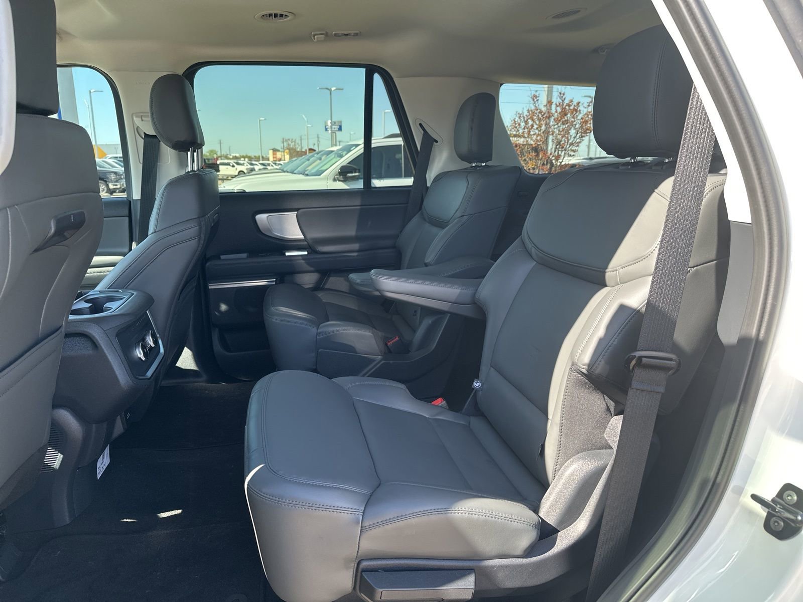 New 2026 Ford Expedition Active image 21