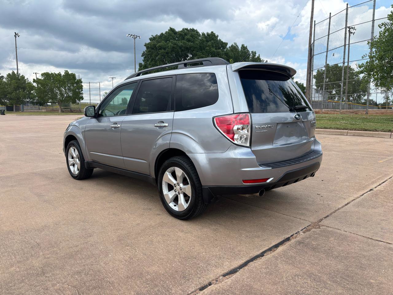 Used 2010 Subaru Forester 2.5XT Limited AWD/4WD image 6