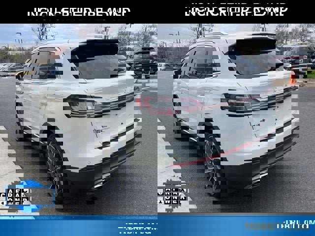 Used 2023 Lincoln Nautilus Reserve image 6