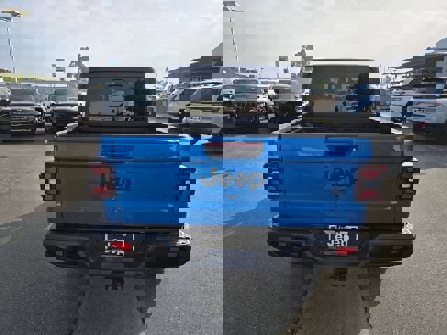 New 2026 Jeep Gladiator Sport image 6